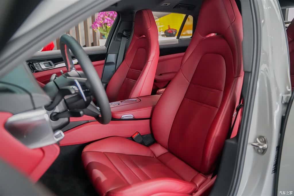Porsche Panamera, 2022 13