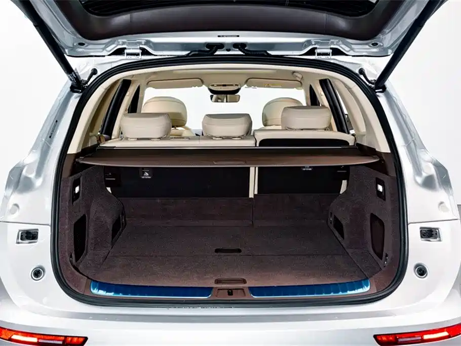 AITO Ask the world M7