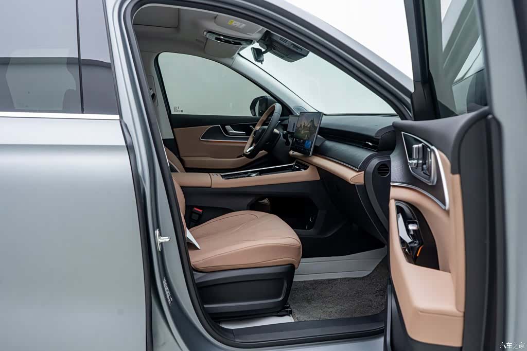 Chery Tiggo 8, 2024 18