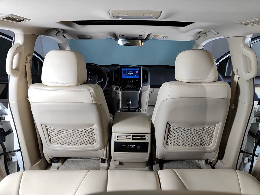 Toyota Land Cruiser 2020, фото 7