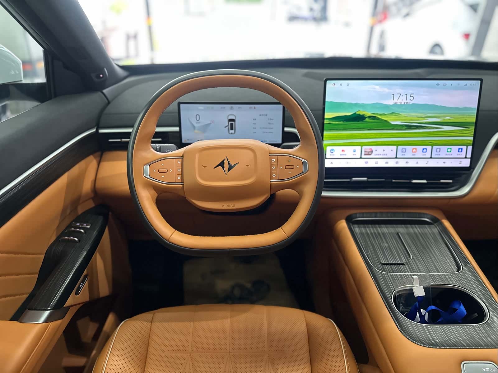 DongFeng eπ008, 2024 11