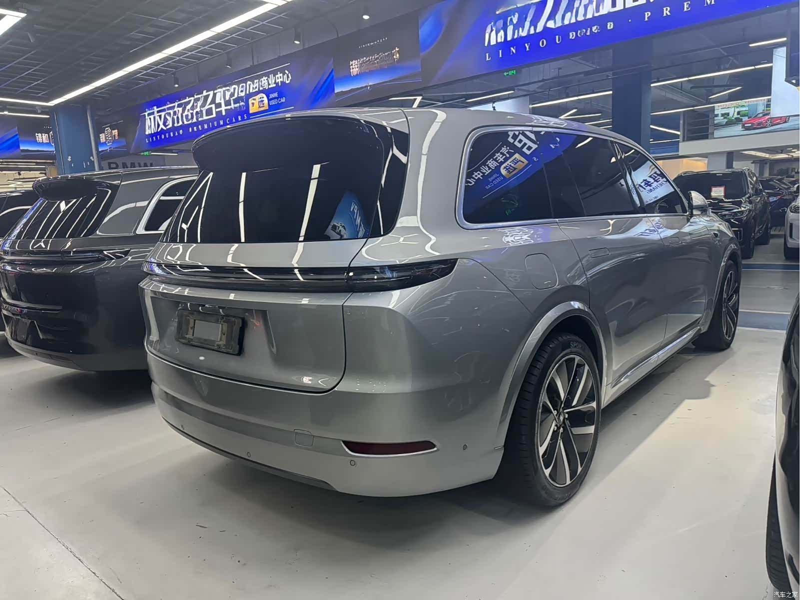 Li Auto L9, 2023 12