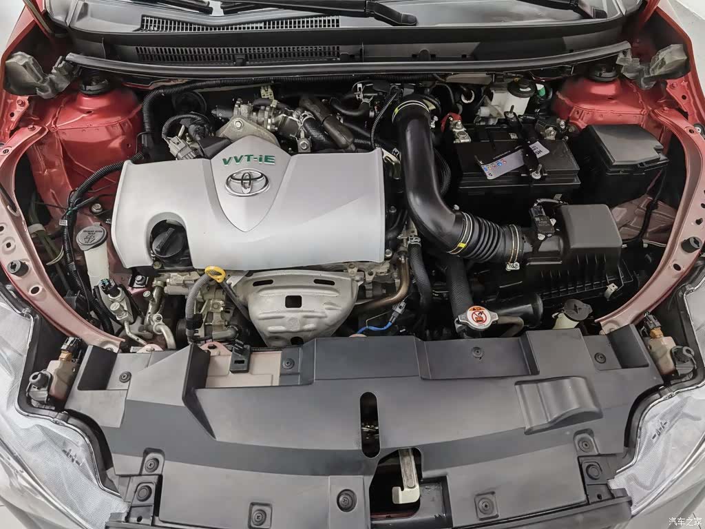Toyota YARiS L, 2019 6