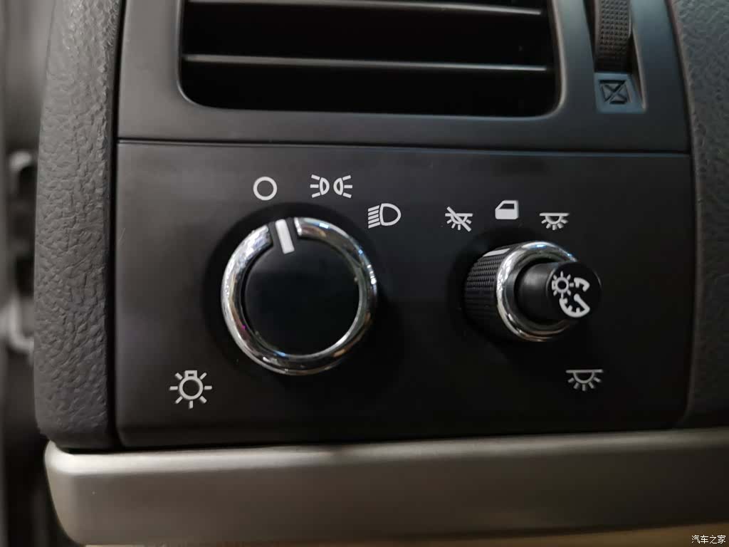 Buick GL8, 2015 21