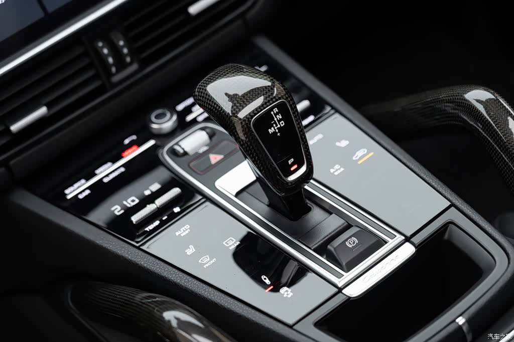 Porsche Cayenne, 2019 14