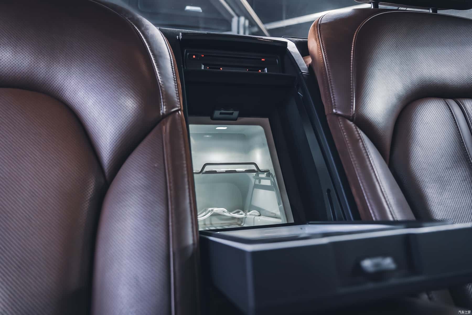 Audi A8L, 2013 13