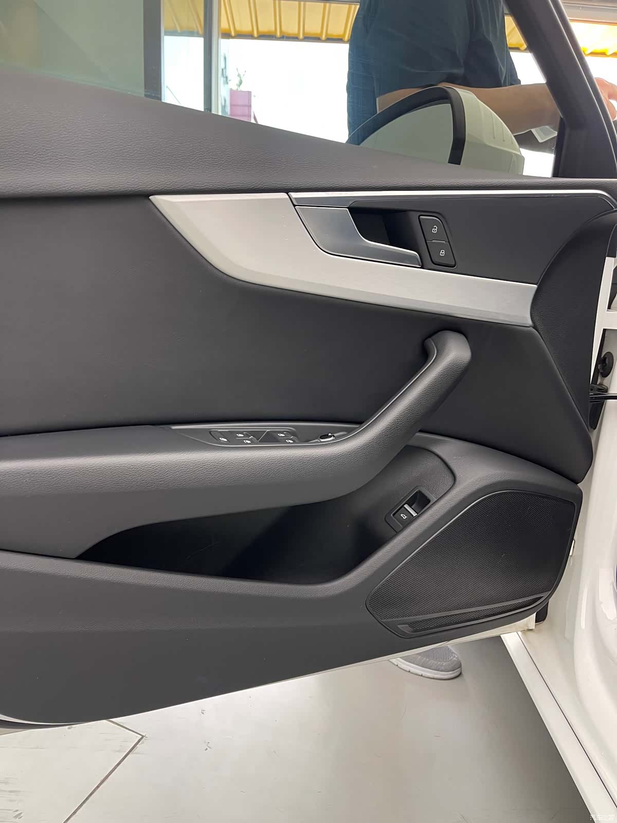 Audi A4L, 2018 19