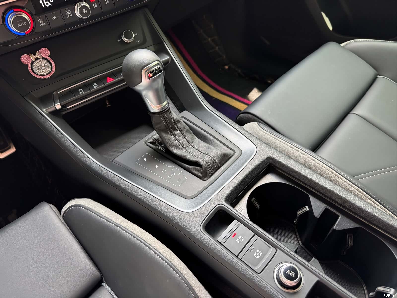 Audi Q3, 2023 17