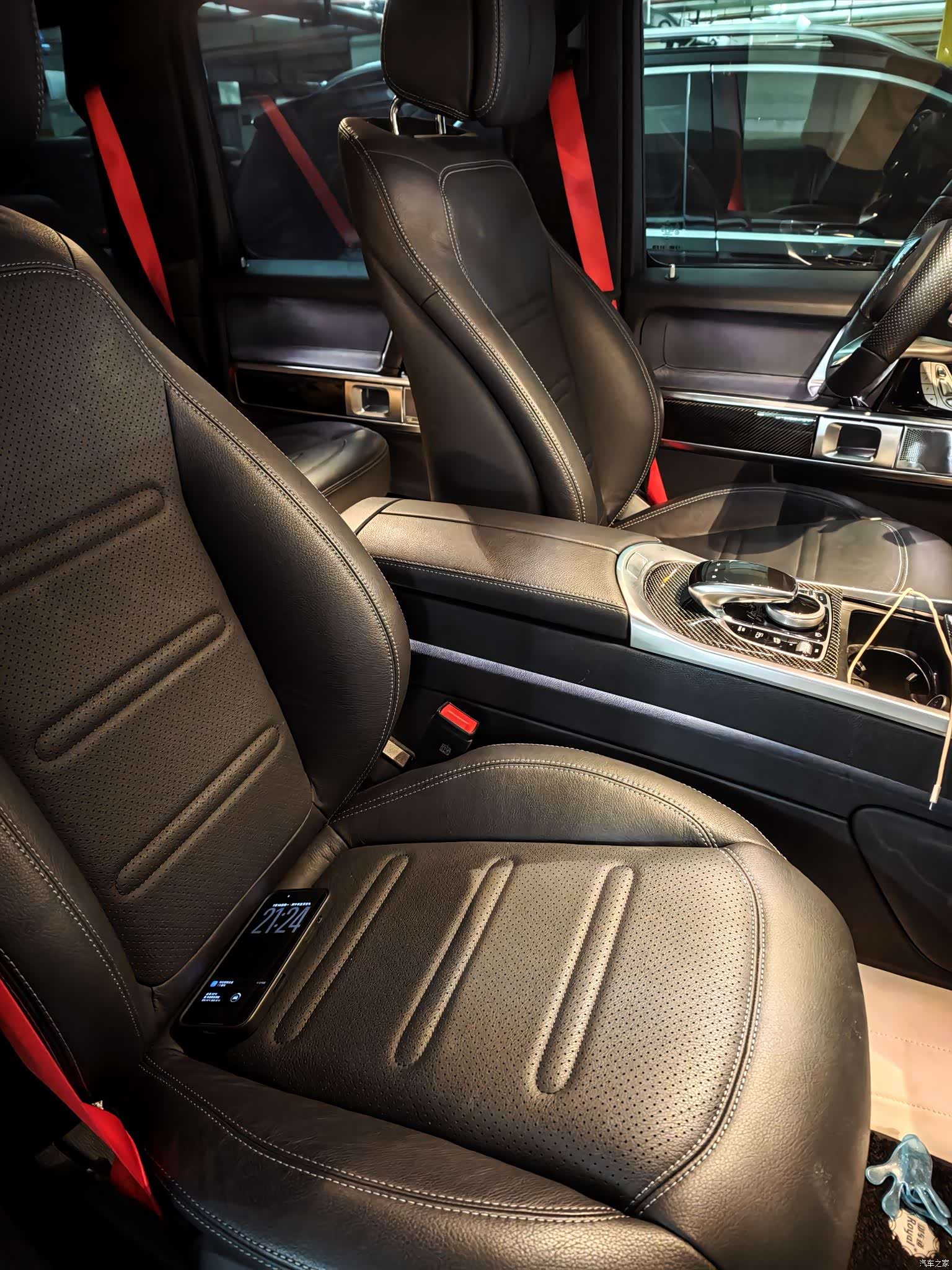 Mercedes-Benz G-Class, 2023 9
