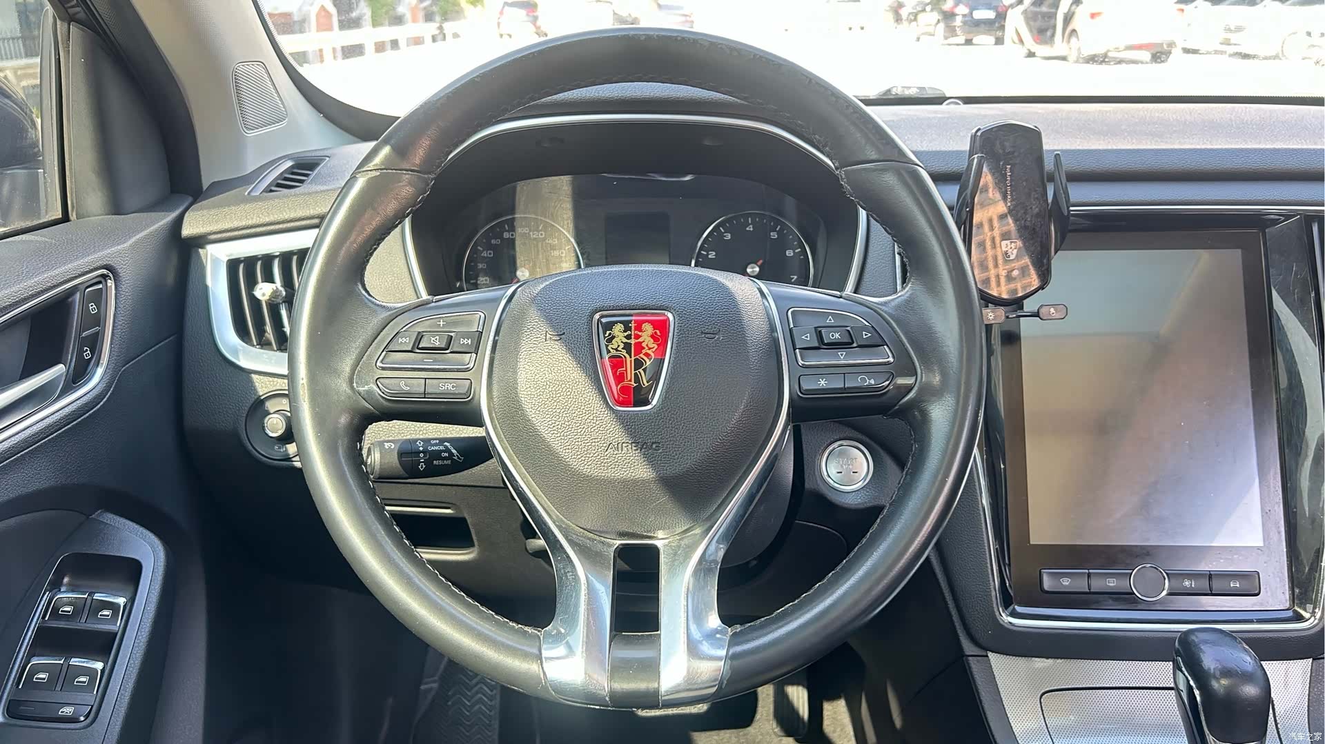 Roewe RX5, 2019 10