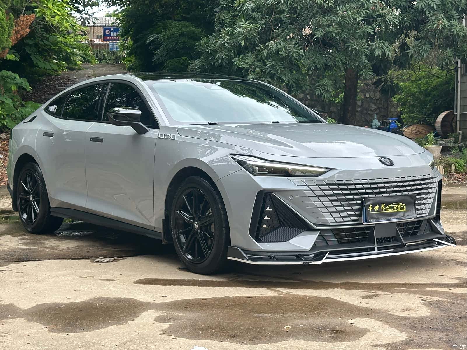 Changan UNI-V, 2023 3