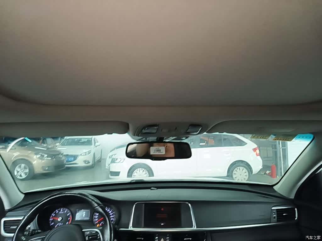 Kia K5, 2015 9