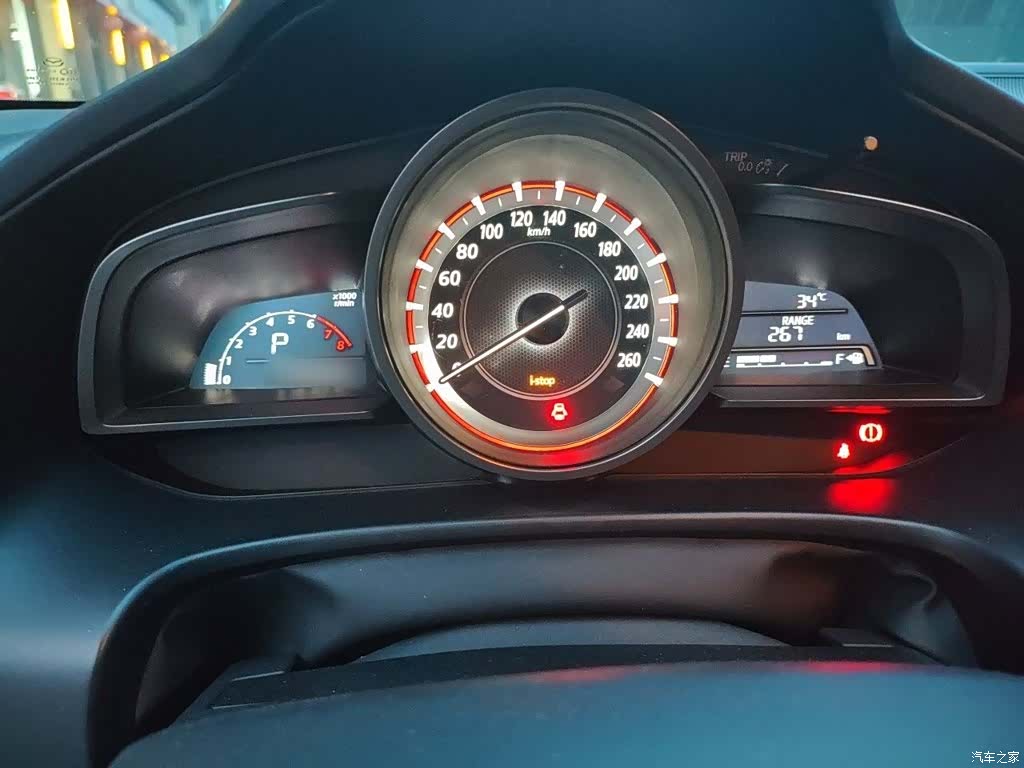 Mazda Mazda3, 2016 4