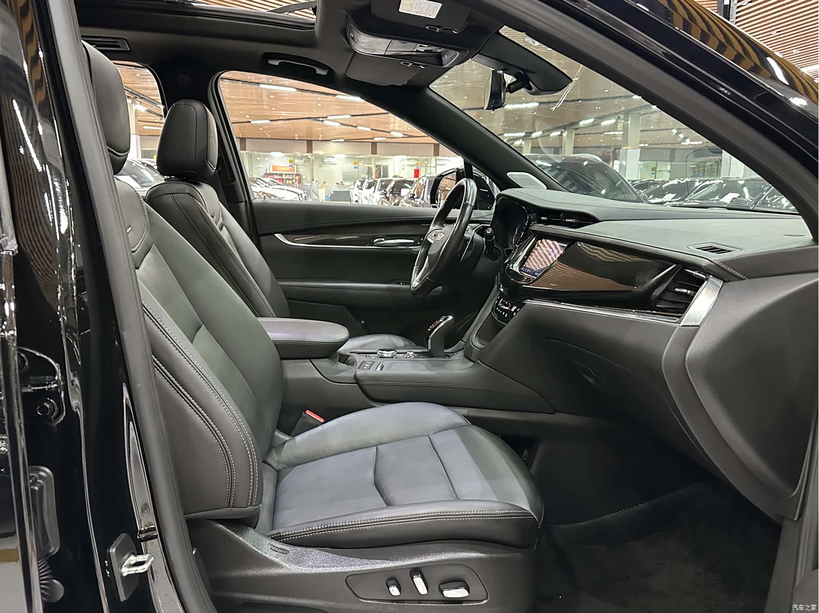 Cadillac XT6, 2021 12