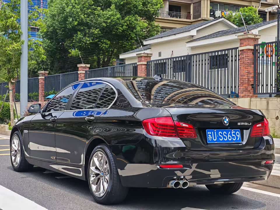 BMW 5 series BMW 5 series