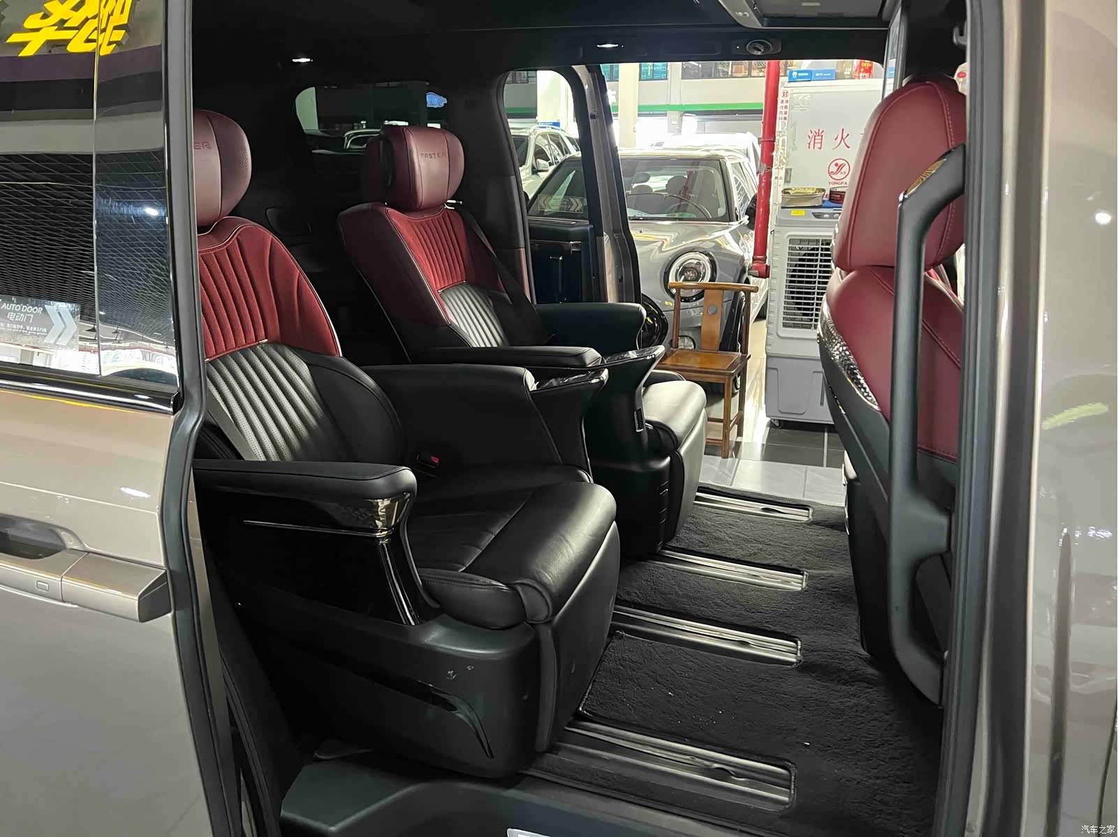 Trumpchi M8, 2022 8