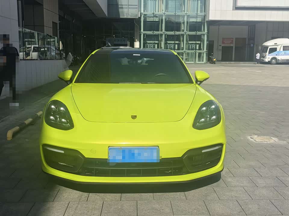 Porsche Panamera