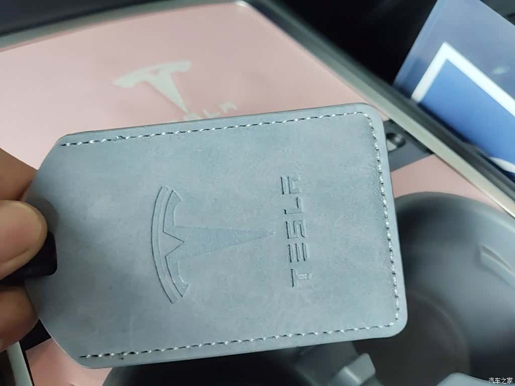 Tesla Model Y, 2024 9