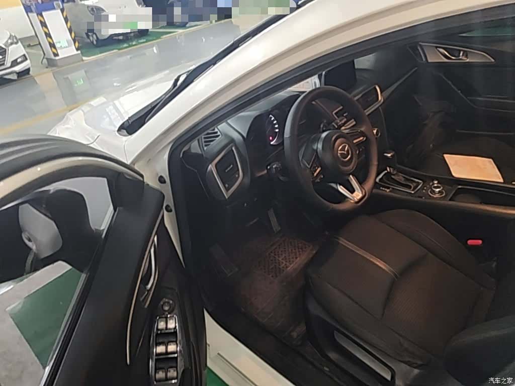 Mazda Mazda3, 2018 16