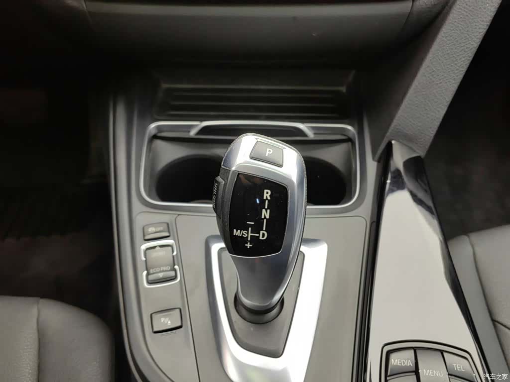 BMW 3 Series, 2016 13