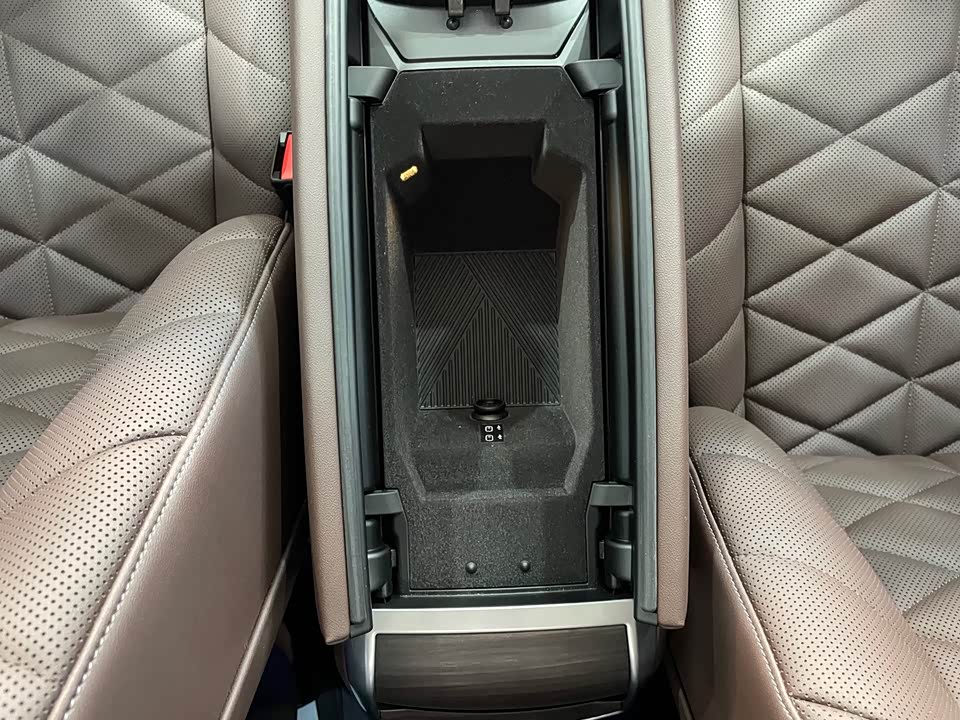 BMW 7 series BMW 7 series