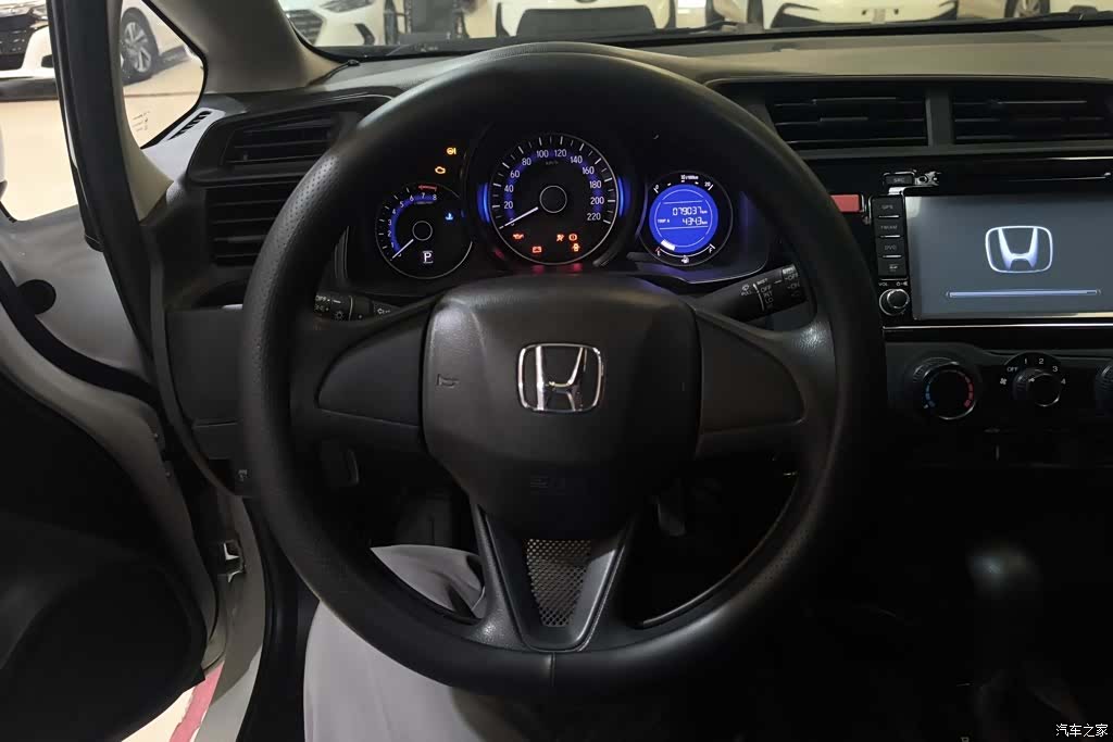 Honda Fit, 2017 15