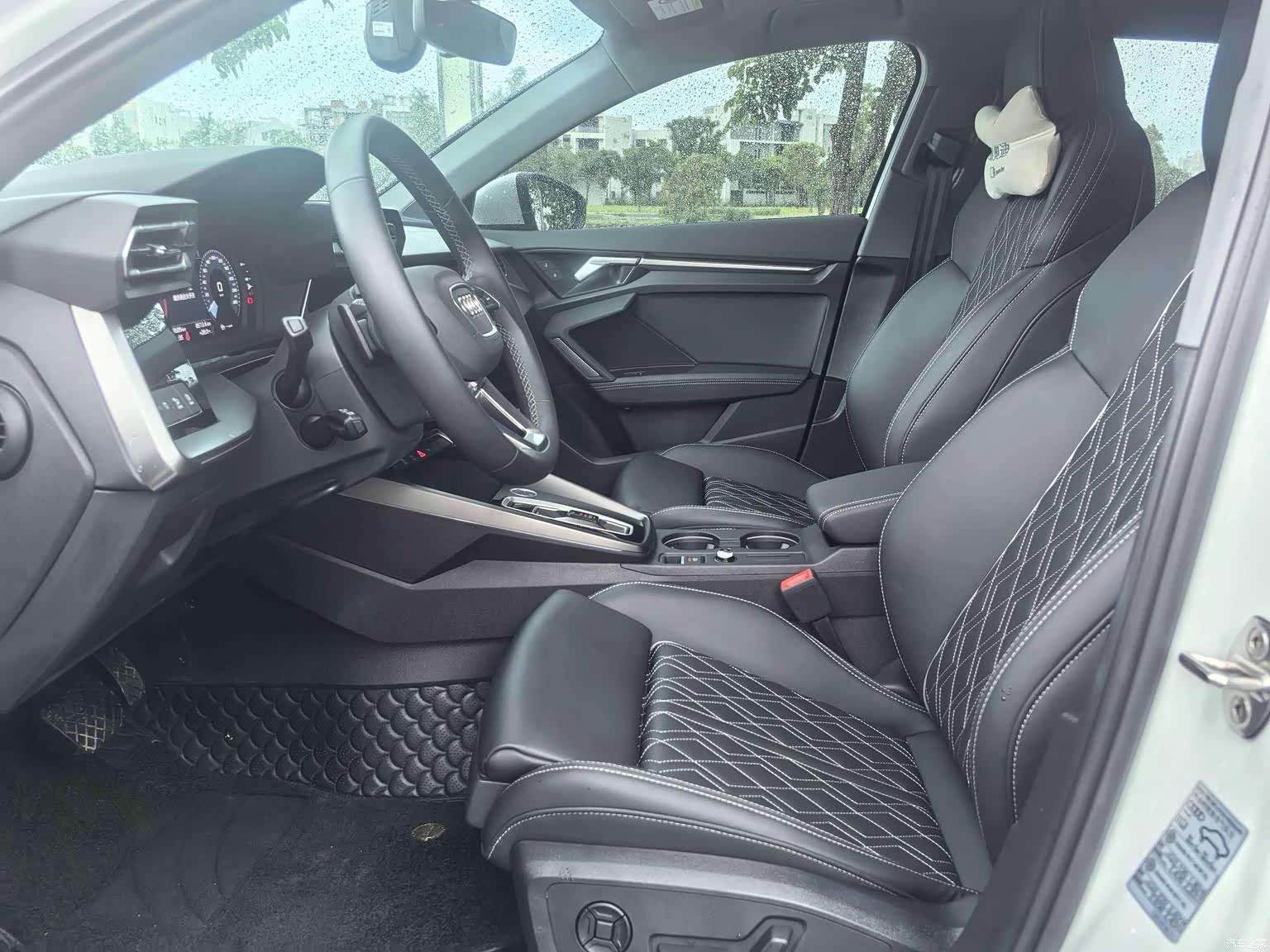 Audi Flying Spur, 2026 14