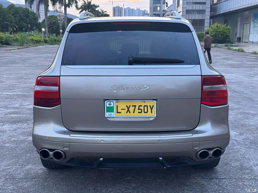 Porsche Cayenne, 2006 8