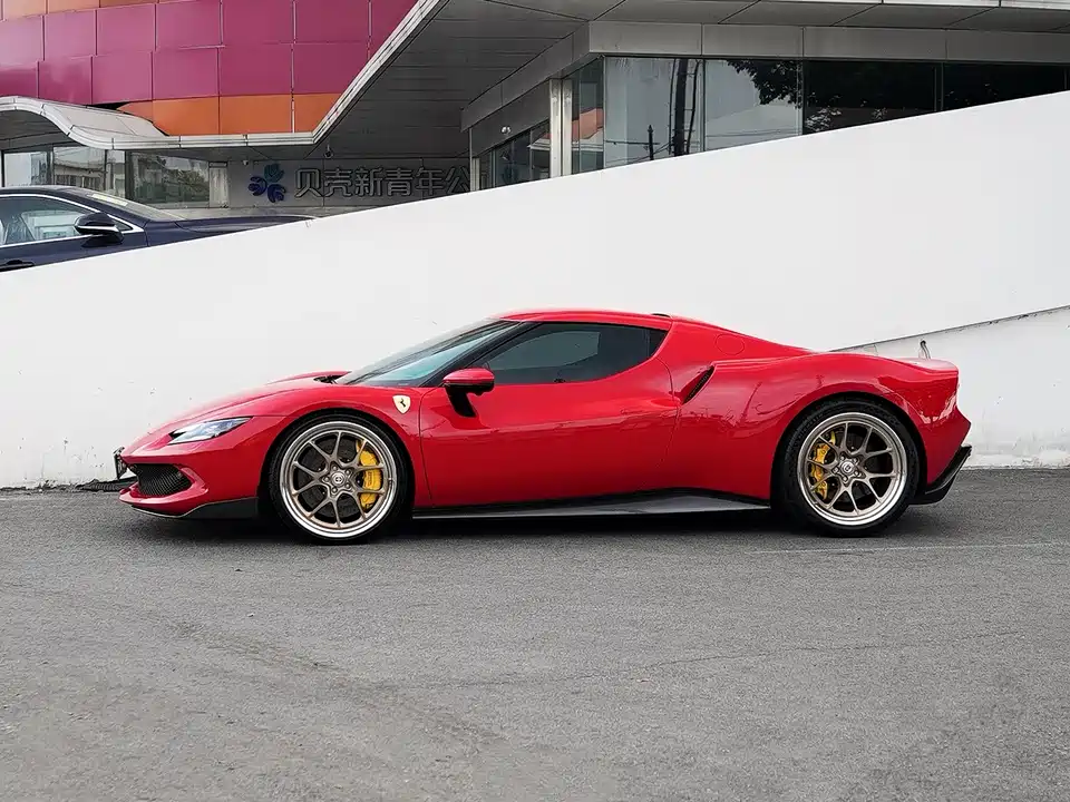 Ferrari 296