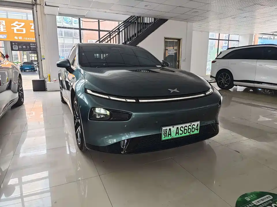 XPENG P7