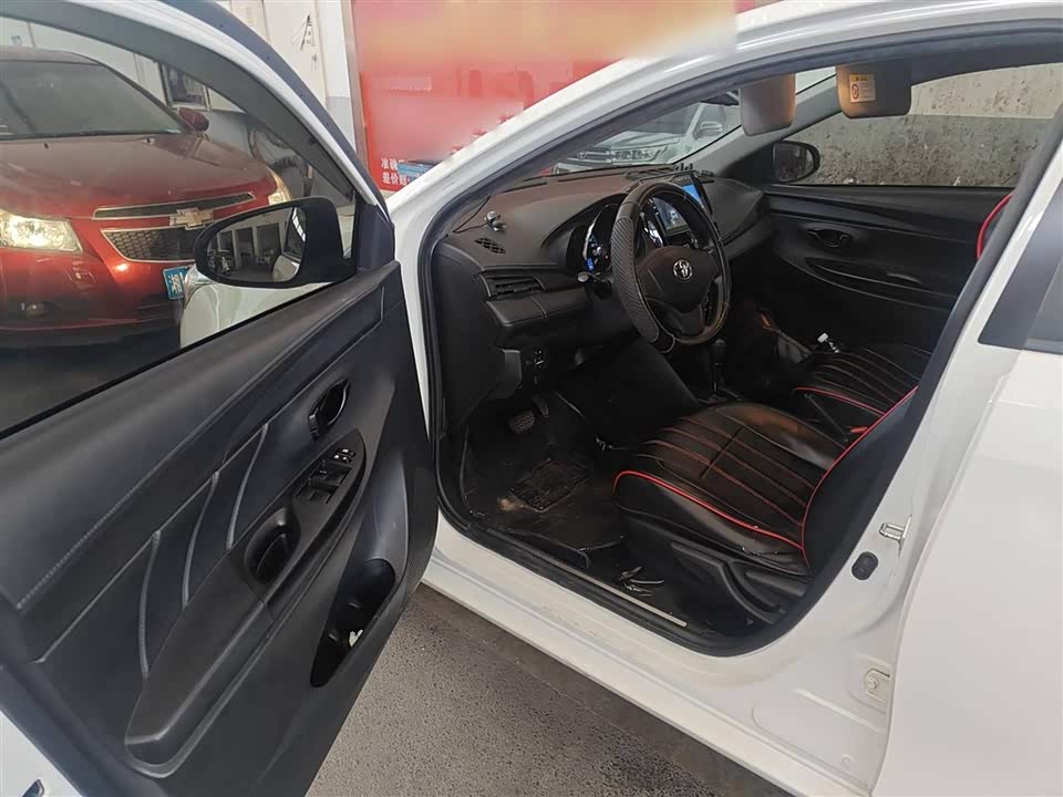 Toyota YARiS L Zhixuan