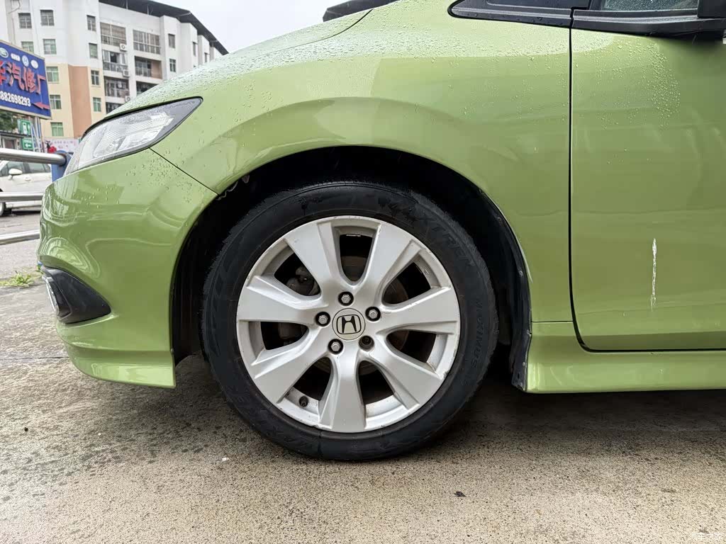 Honda Jade, 2014 15