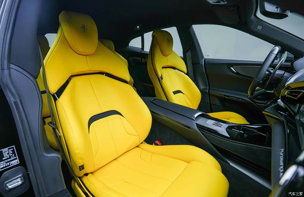 Ferrari Purosangue, 2025 13