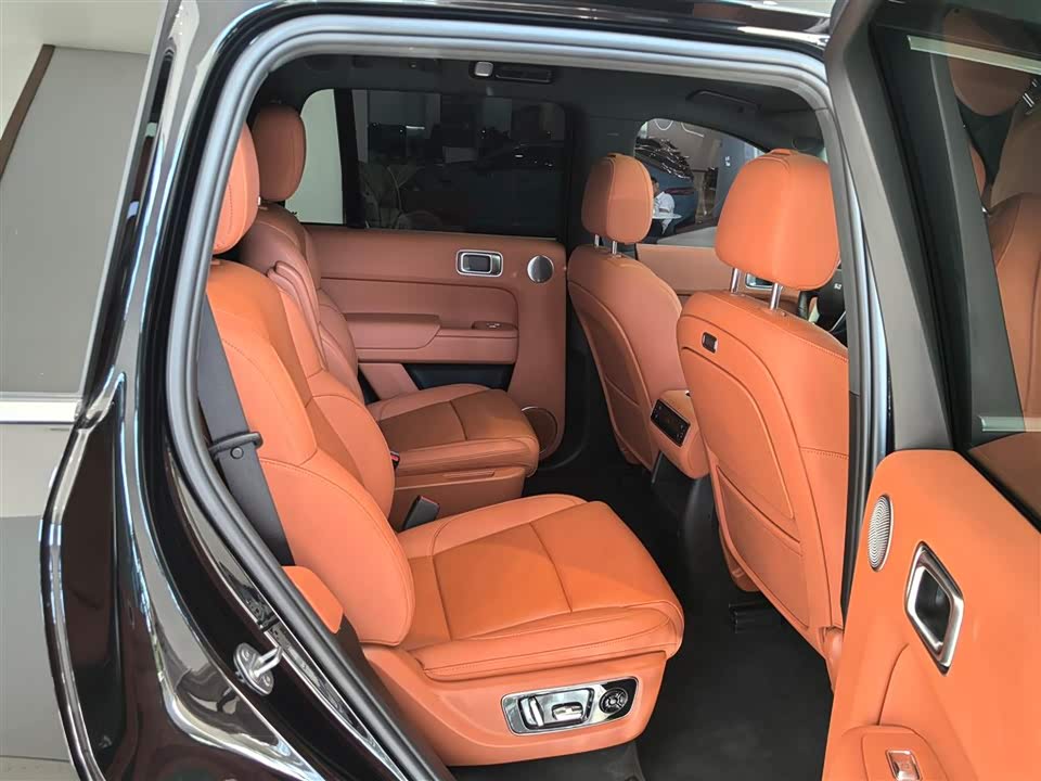 Li Auto Ideal L8