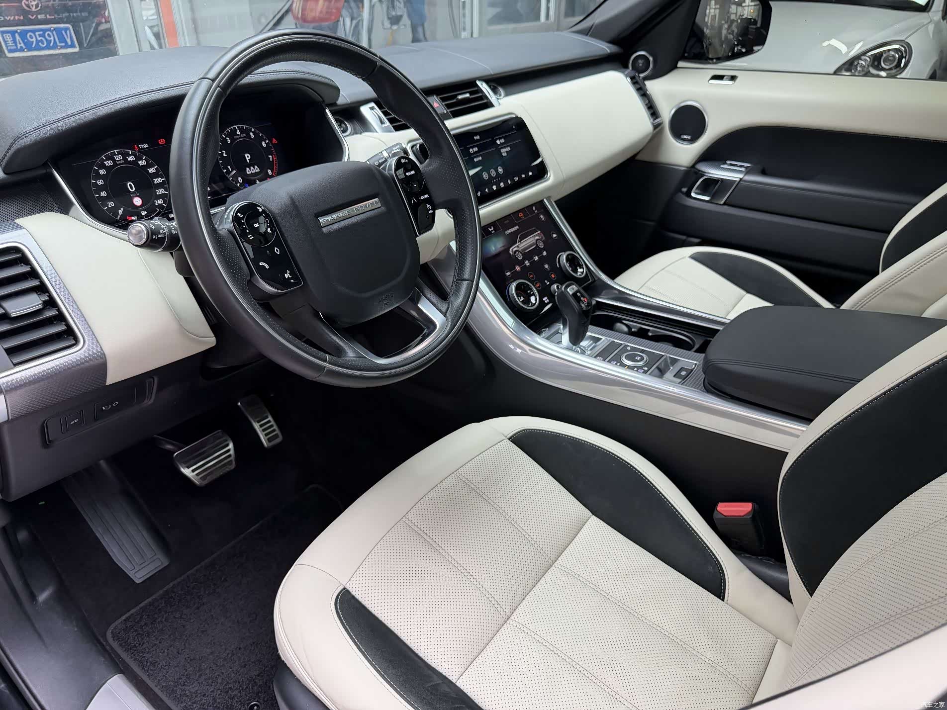 Land Rover Range Rover, 2019 11