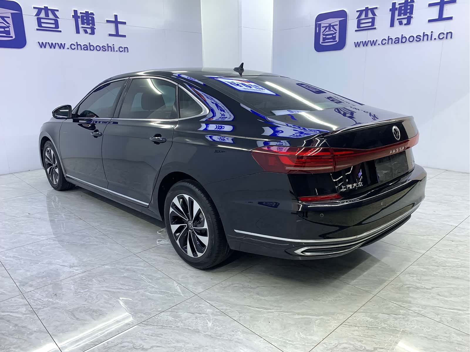 Volkswagen Passat, 2023 15
