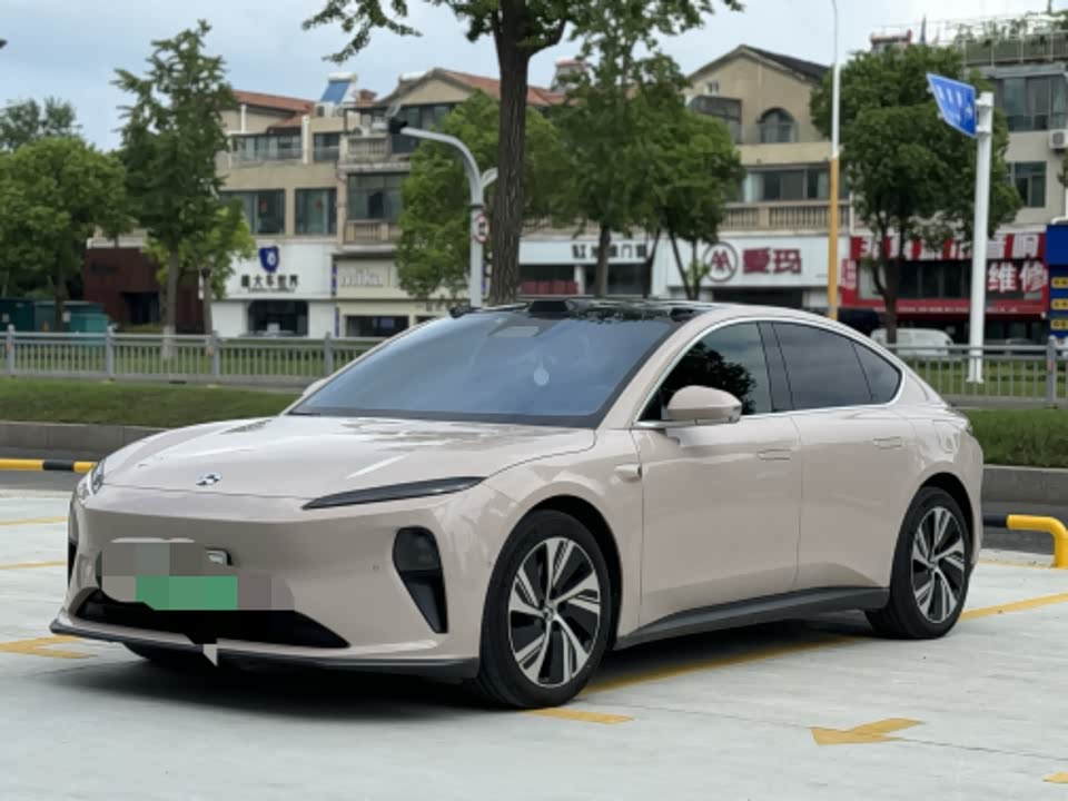 NIO ET5 NIO ET5