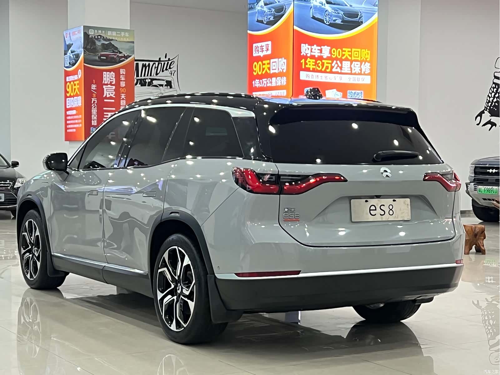NIO ES8, 2022 4