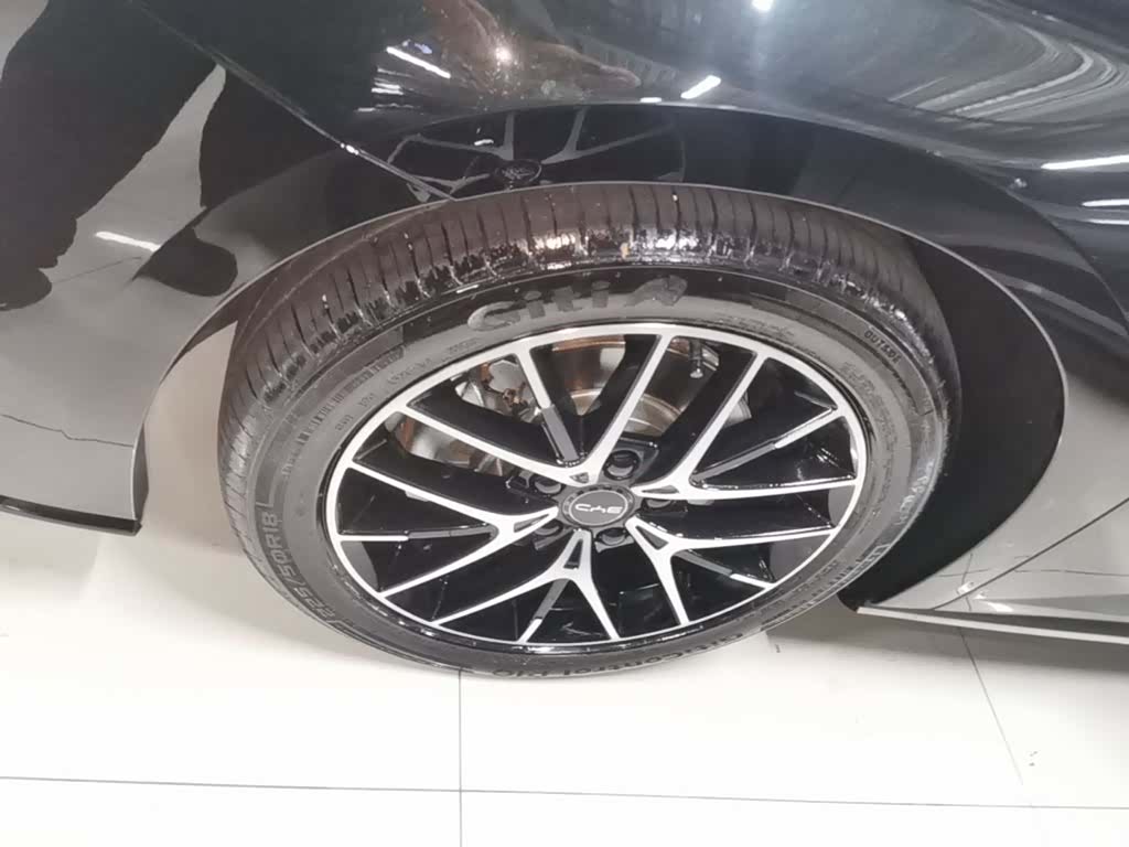 BYD Seal, 2025 23