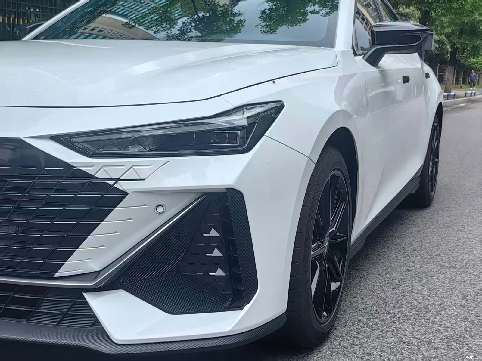 Changan UNI-V, 2023 9