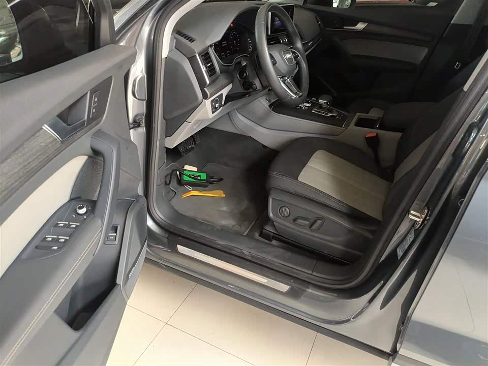 Audi Q5L Audi Q5L