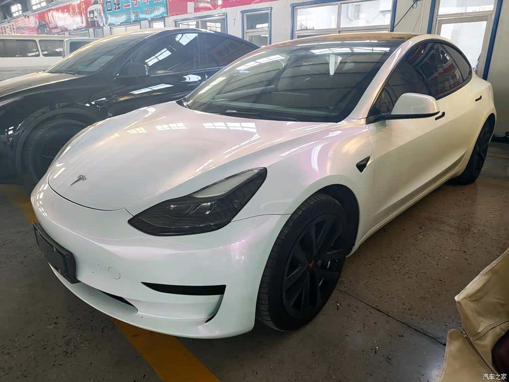 Tesla Model 3, 2022 3