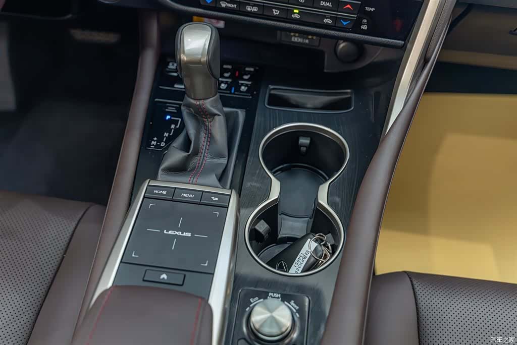 Lexus RX, 2022 20