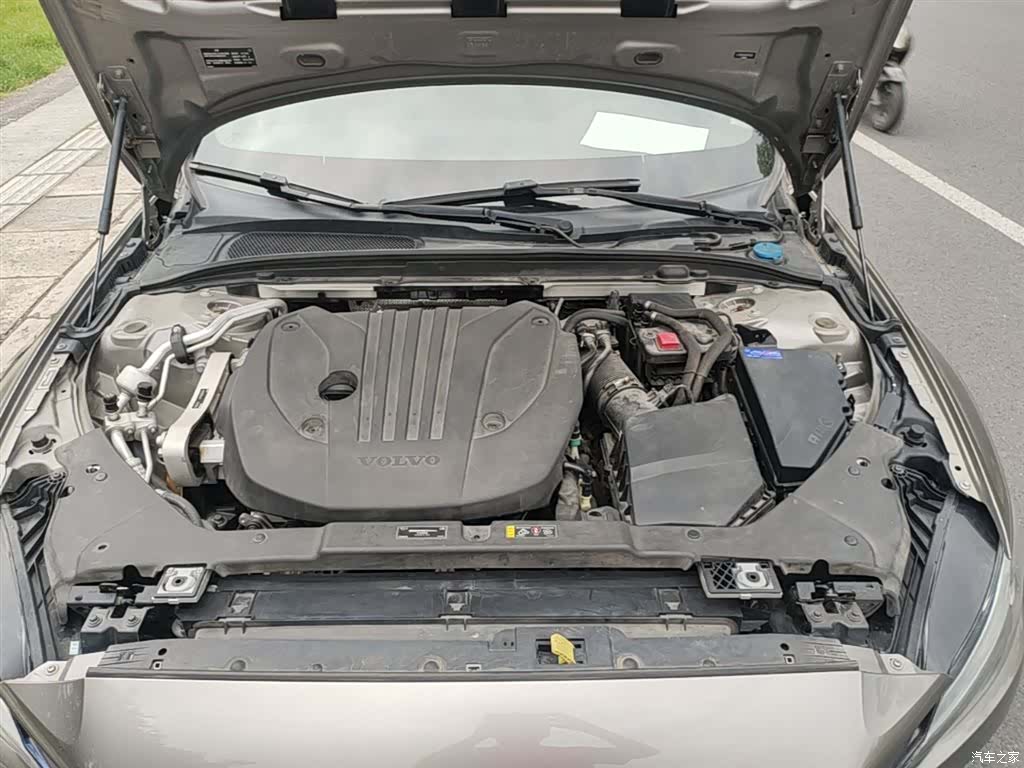 Volvo S60, 2022 20
