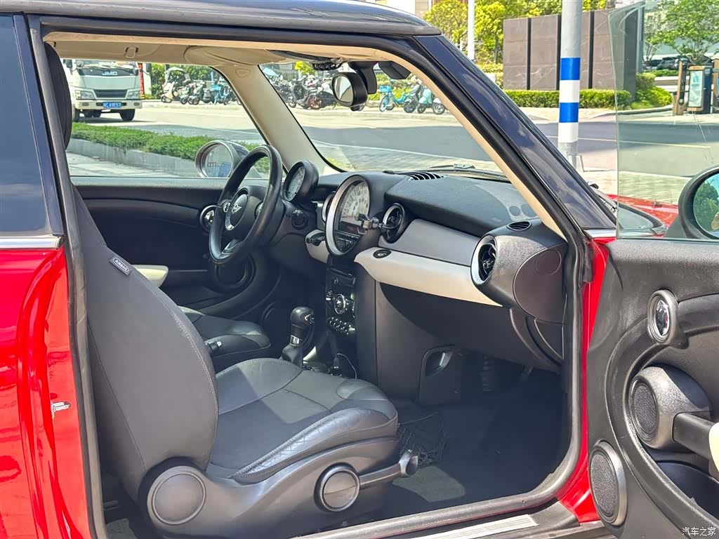 Mini Cooper, 2012 6