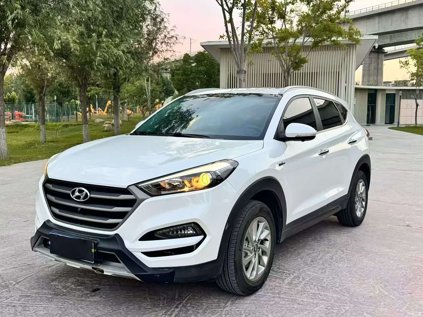 Hyundai Tucson, 2016 1