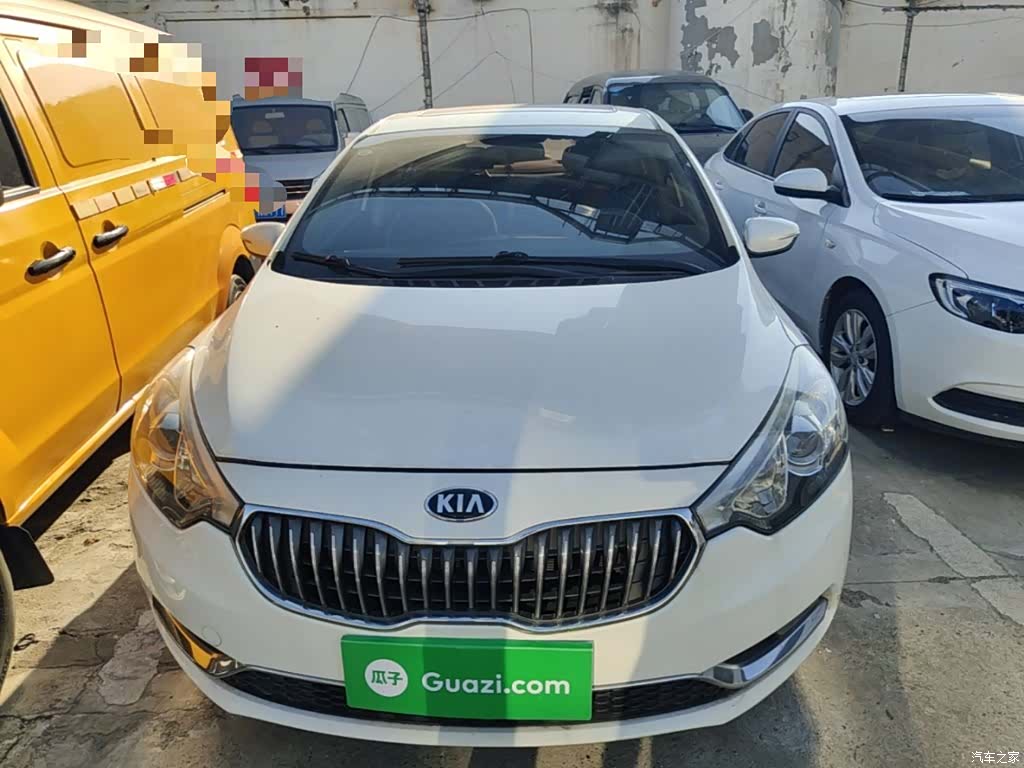 Kia K3, 2015 3
