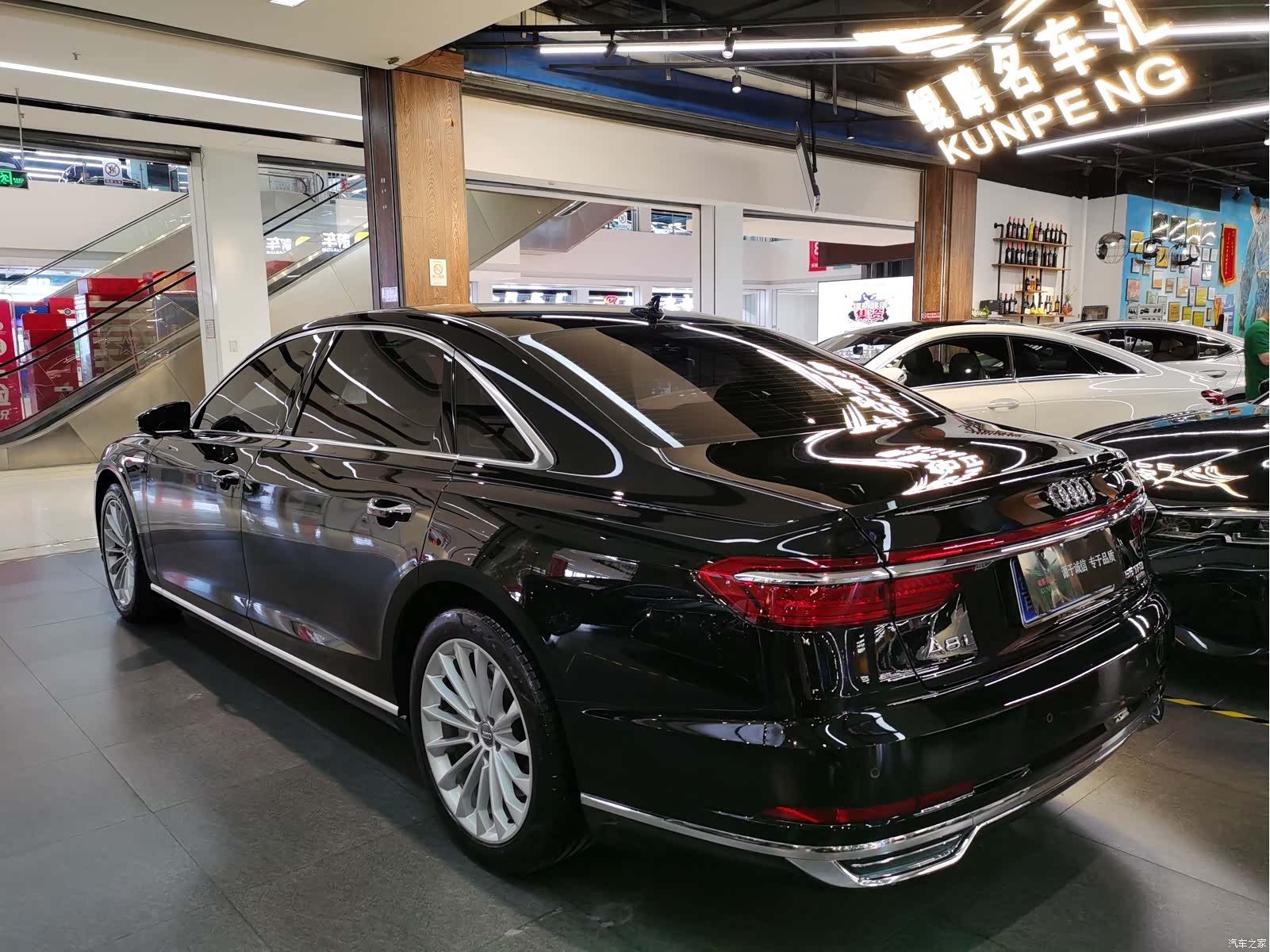 Audi A8L, 2018 3