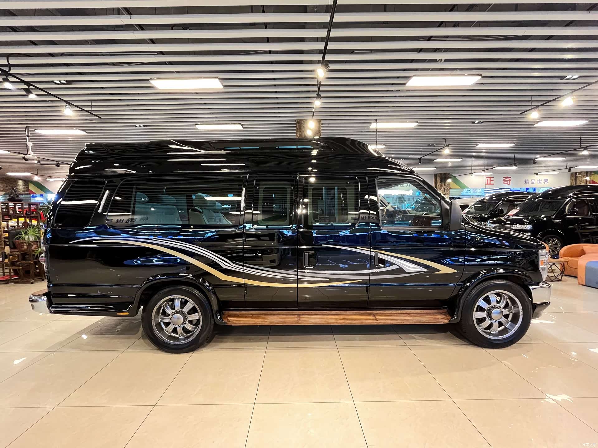 Ford E350, 2016 7