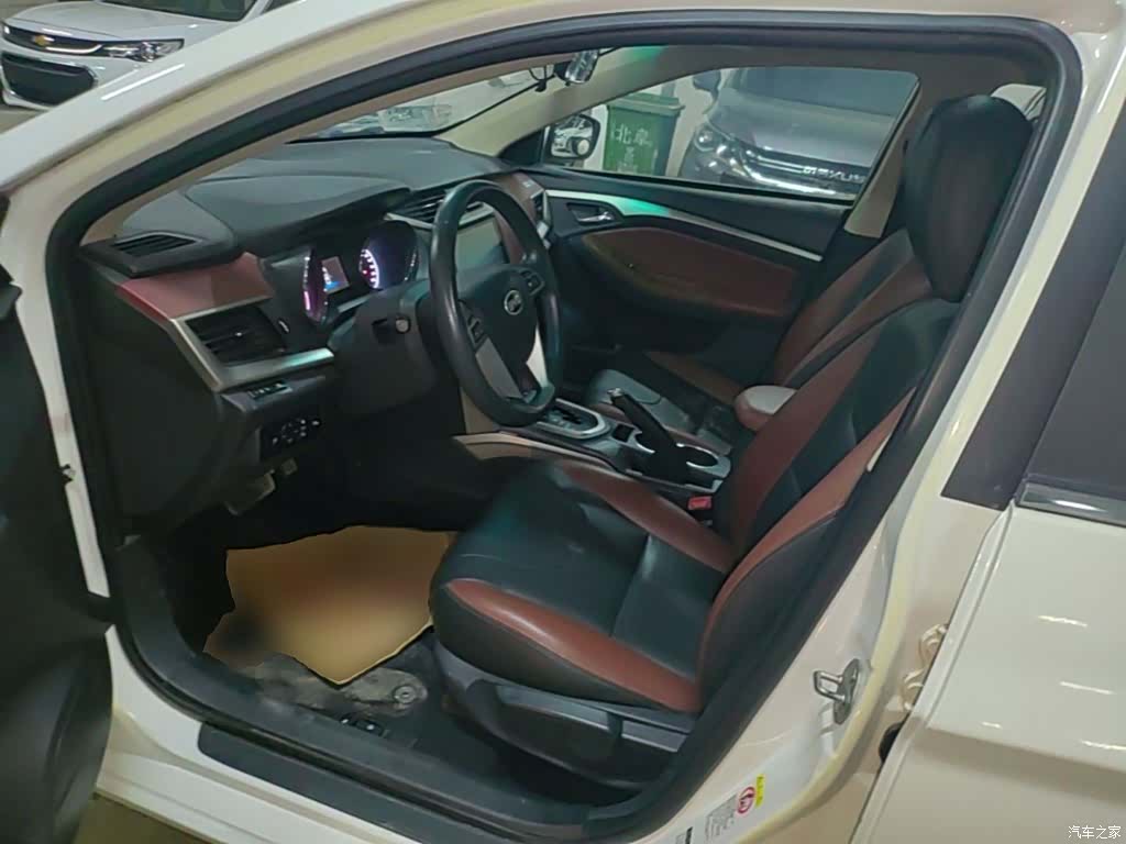 BYD G5, 2014 15